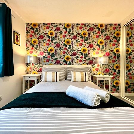 Ground Floor Flat With Free Parking & Wifi Apartamento Glasgow Exterior foto